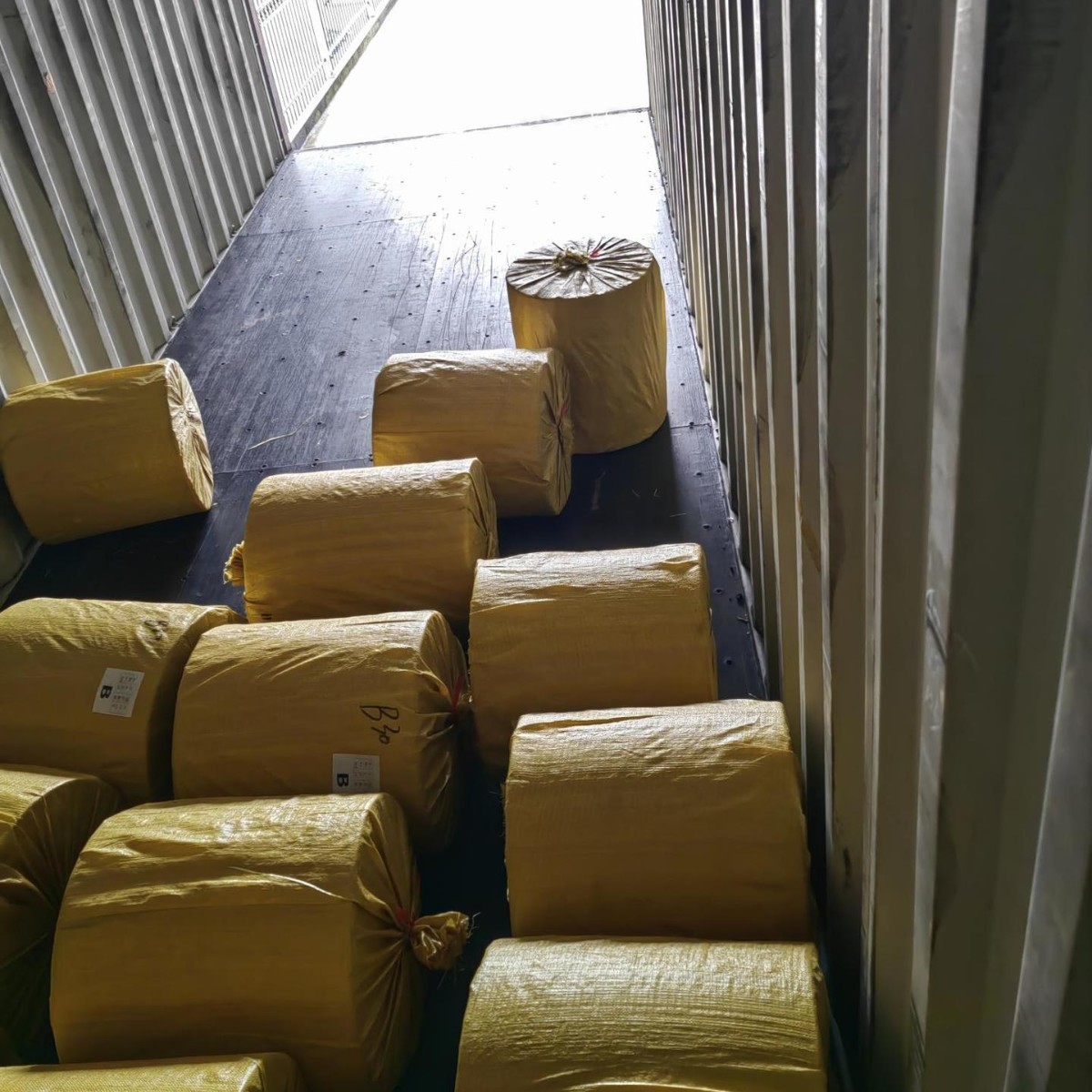 供应仙桃捧场地区口罩市场的ES材质的哑光无纺布。ES光亮布