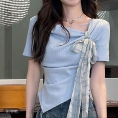 甜美风蝴蝶结绑带不规则格纹设计感短袖上衣2025夏季新款修身短袖