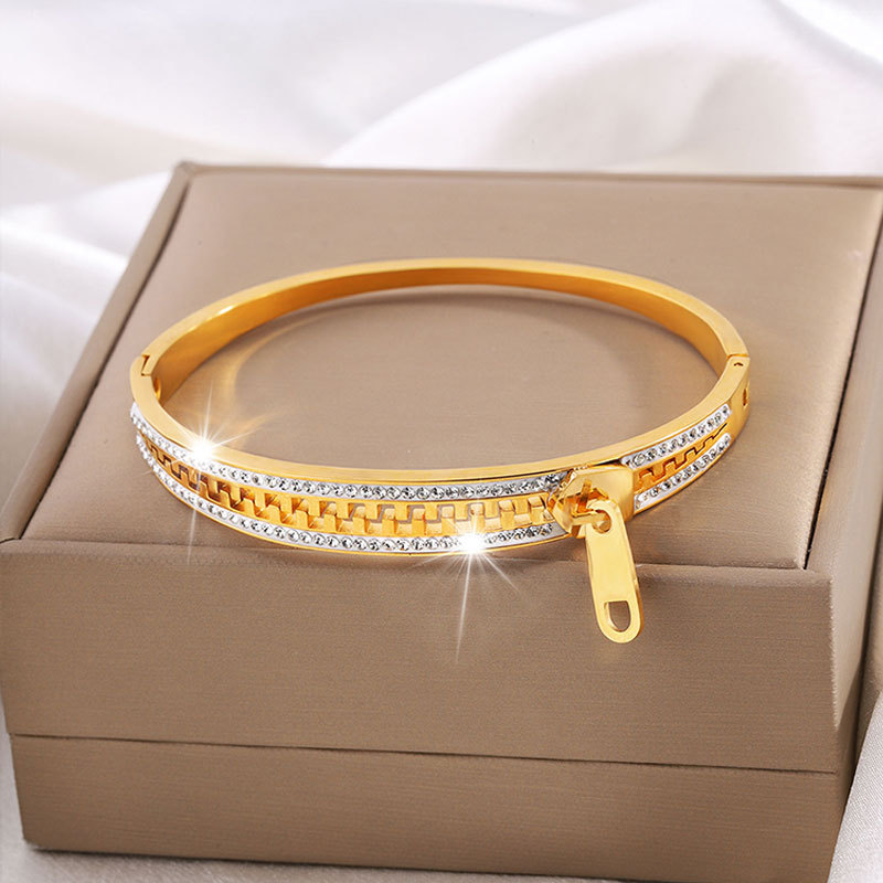 20g Weight PVD Coated Real Gold Plated Geometric Stainless Steel Simple Style Waterproof Non Tarnish Titanium Steel Bangle