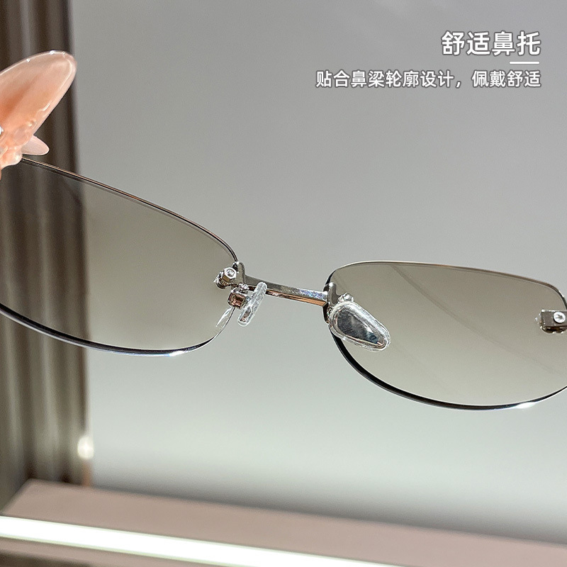 ジェニーと同じアイスブルーリムレスサングラス2025夏新作ハイエンドホットガールスタイルY2Kサングラス|undefined