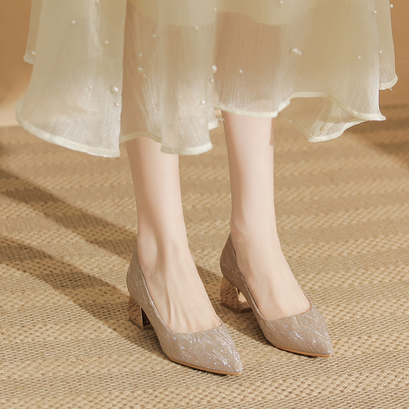 Wedding Shoes for Women 2023 New Style Non-Tiring Wedding Dress Wedding Bride Shoes Champagne Gold Thick Heel Bridesmaid High Heels Large Size Wedding Shoes for Women 2023 New Style Non-Tiring Wedding Dress Wedding Bride Shoes Champagne Gold Thick Heel Bridesmaid High Heels Large Size