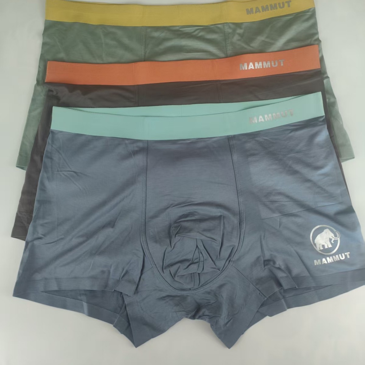Nieuwe naadloze boxershorts voor heren van puur katoen, zacht en ademend._voghion.com