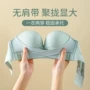 防滑透气聚拢无痕胸罩