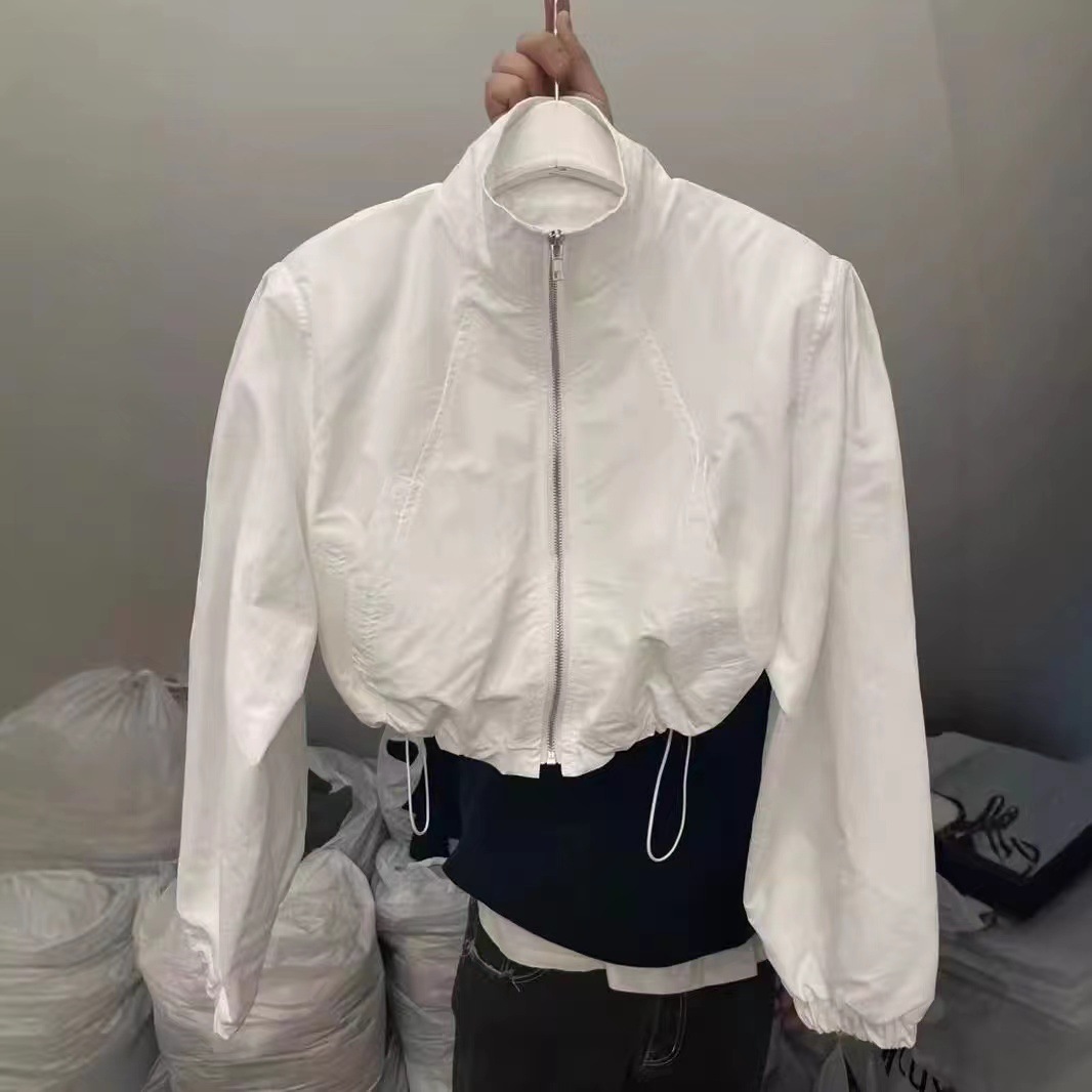 Stand-up collar short sun protection jacket for petite women, 2024 summer new European style outdoor breathable sun protection thin jacket