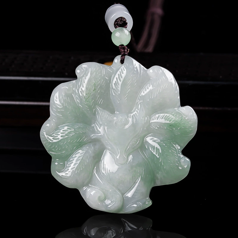 Нефритовый продукт светлого цвета девятихвостый нефритовый кулон нефритовый кулон кулон