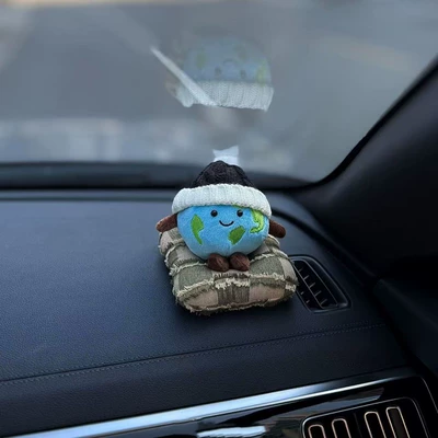 Cute and Fun Lying Car ornaments - lying-flat-earth-ornaments