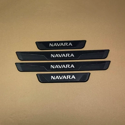 Dekorativ pedal başlıqları – trim decorative modification - navara-exterior-door-sill-strip-d-model-black-base-with-carbon-fiber-black-finish