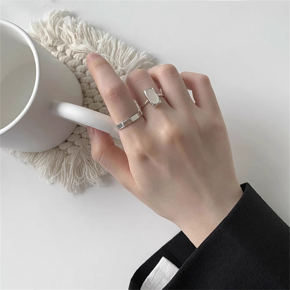 Sophisticated square glossy one size small design ring