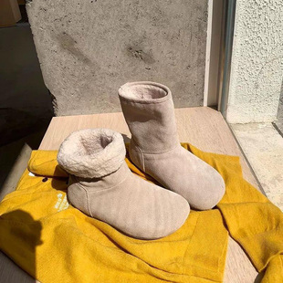 �tɫѩ��ѥŮ�ӽq��ů��Ь2025�����¿�A�^1���؛��UGG������