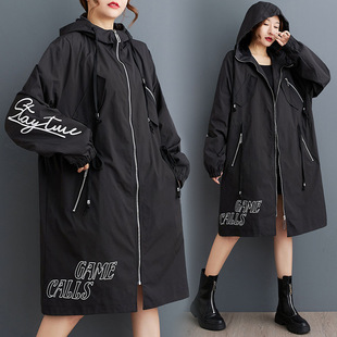 Real shot 2025 spring and autumn new fashion loose slimming printed coat versatile long hooded lining trench coat