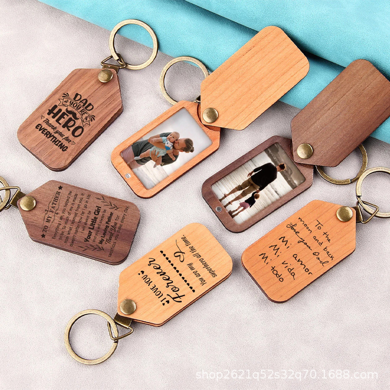 Etsy Hot Selling Engraved Custom Wooden Photo Keychain Car Pendant Photo Wooden Sign Boyfriend Best Friend Gift