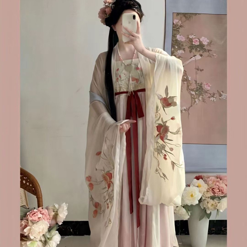 Spring and summer embroidery Super fairy Hanfu women's heavy-duty embroidered big-sleeved shirt Tang cheoko skirt suit National style Daily ancient costume