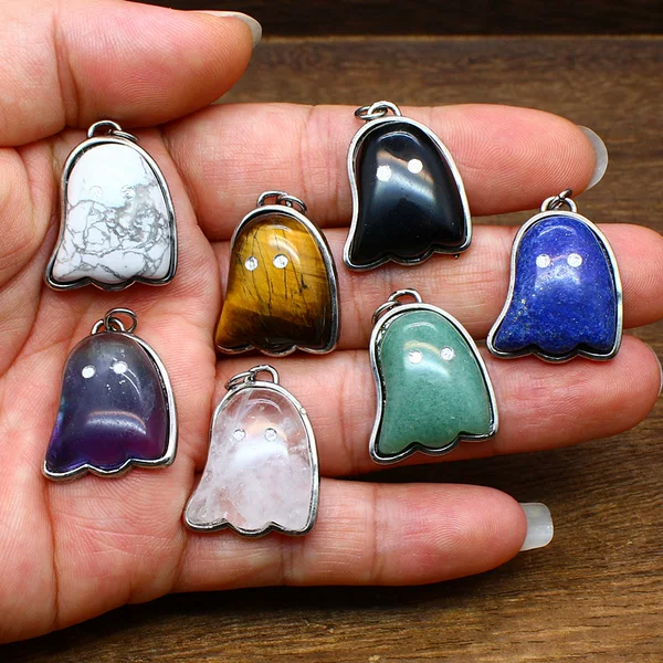 Cross-Border Crystal Jewelry Wholesale Natural Stone Simple Small Ghost Pendant Necklace White Crystal Necklace