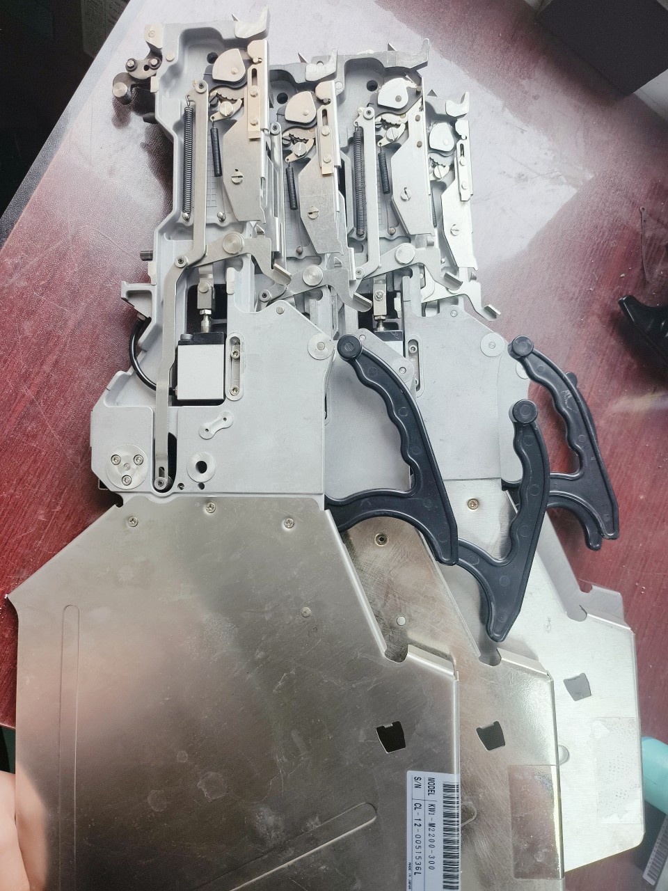 贴片机批发KW1-M2200-300 YAMAHA CL款12mm FEEDER 贴片机飞达中