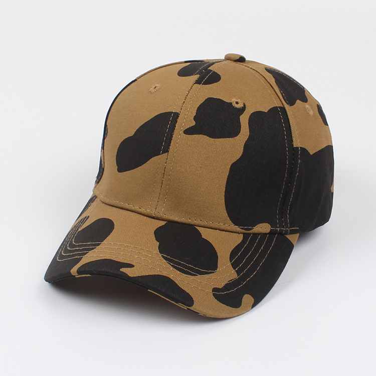 2022 New Summer Fashion Simple Cow Print Outdoor Peaked Baseball Cap Women display picture 3