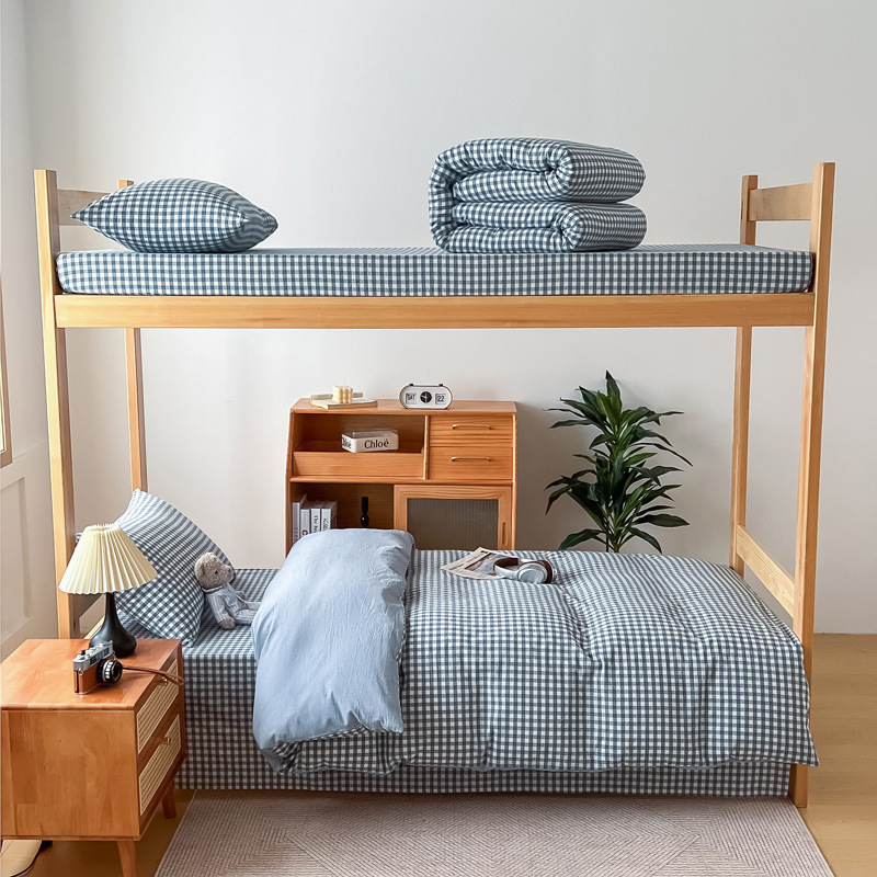 Al comienzo de la temporada escolar, ropa de cama de tres piezas para dormitorios de estudiantes universitarios de algodón de clase A, sábanas generales y fundas de edredón se pueden lavar a máquina