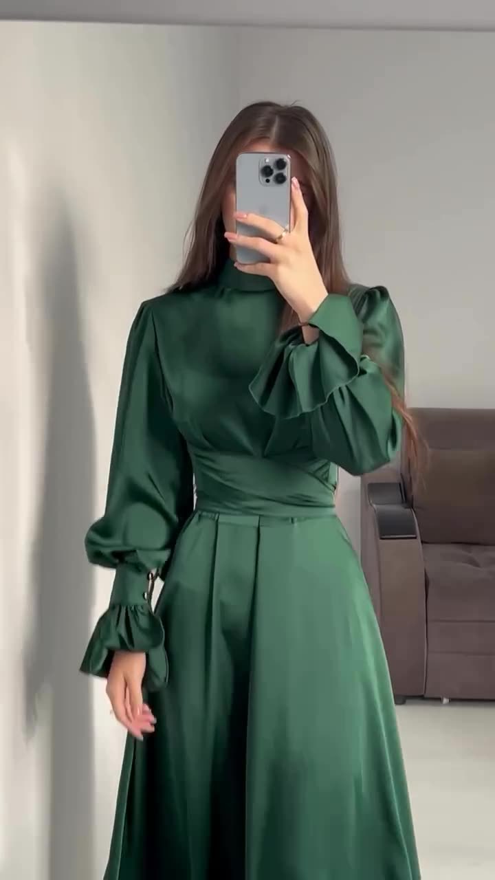 Women's Regular Dress Elegant High Neck Long Sleeve Solid Color Maxi Long Dress Daily Street display picture 2