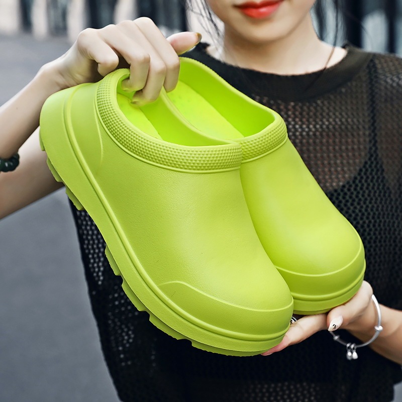 Men's Shoes 2025 Autumn New Versatile Thick-Soled Wear-Resistant Non-Slip Waterproof Outdoor Slip-On Closed-Toe Clogs