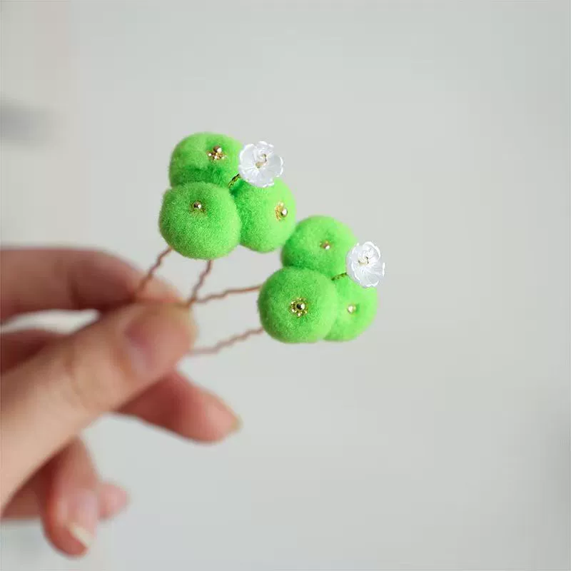 Hair accessory, red festive hairgrip