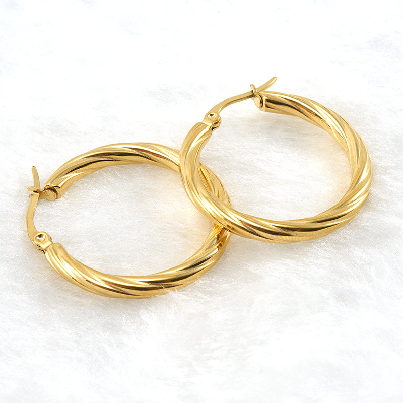 10g Weight PVD Coated Gold Plating Process Fashion Round Titanium Steel Plating Hoop Earrings 1 Pair