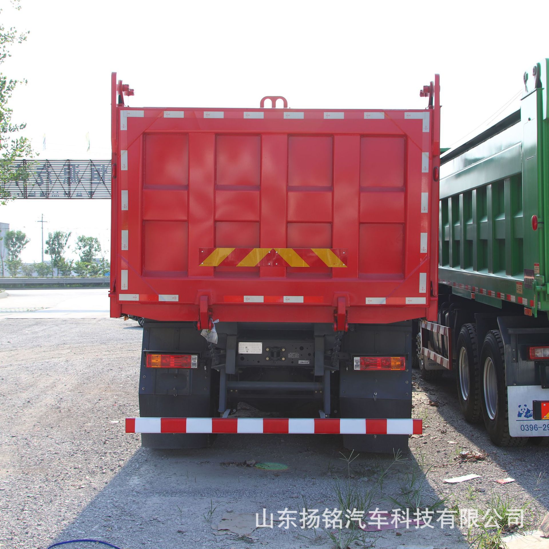 Current Models of Shaanxi Automobile Heavy-Duty Trucks, Front Four-Wheel and Rear Eight-Wheel Dump Trucks, Rear-Turning Dump Trucks, Mining Engineering Dump Trucks