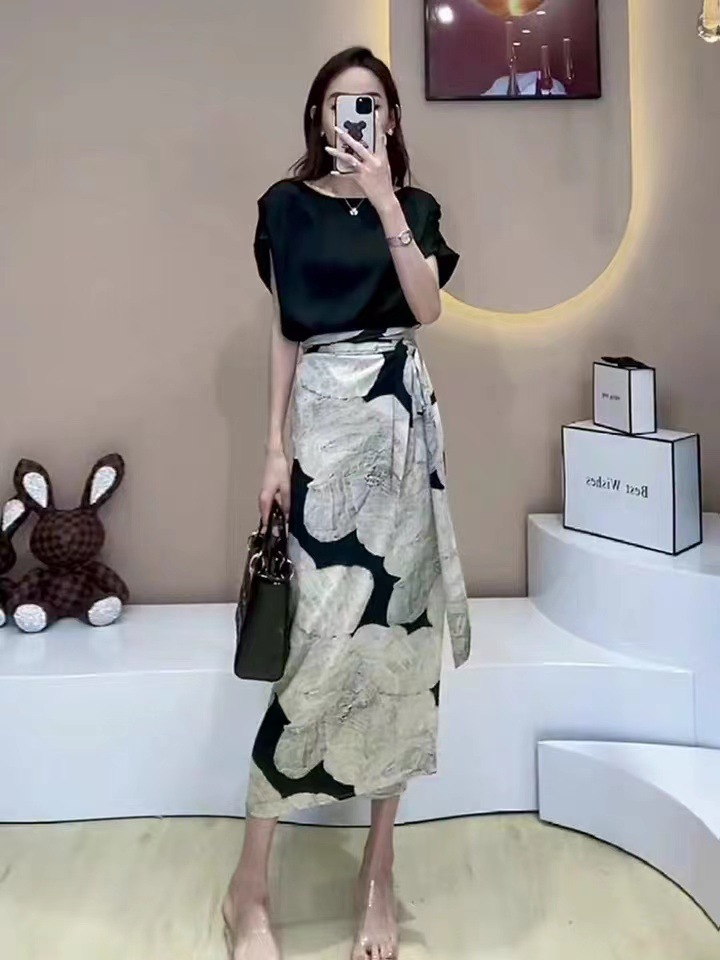 Bộ đầm hai mảnh FL222326 mùa hè phong cách tiểu thư trẻ trung — Đen trắng