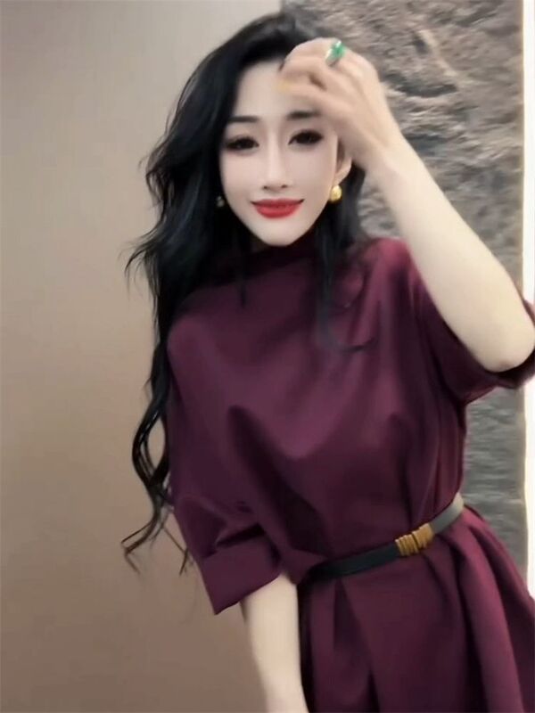 Light Luxury Style High-End Dress 2025 Spring New Style This Year's Popular Elegant Goddess Style Simple Pure Color Long Skirt