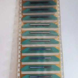 测振仪;集成电路;稳压电源