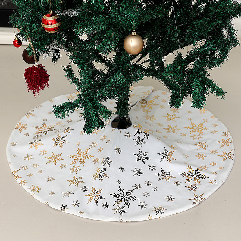 Cross-border Christmas decoration supplies Christmas tree skirt creative cartoon printing home atmosphere party decoration