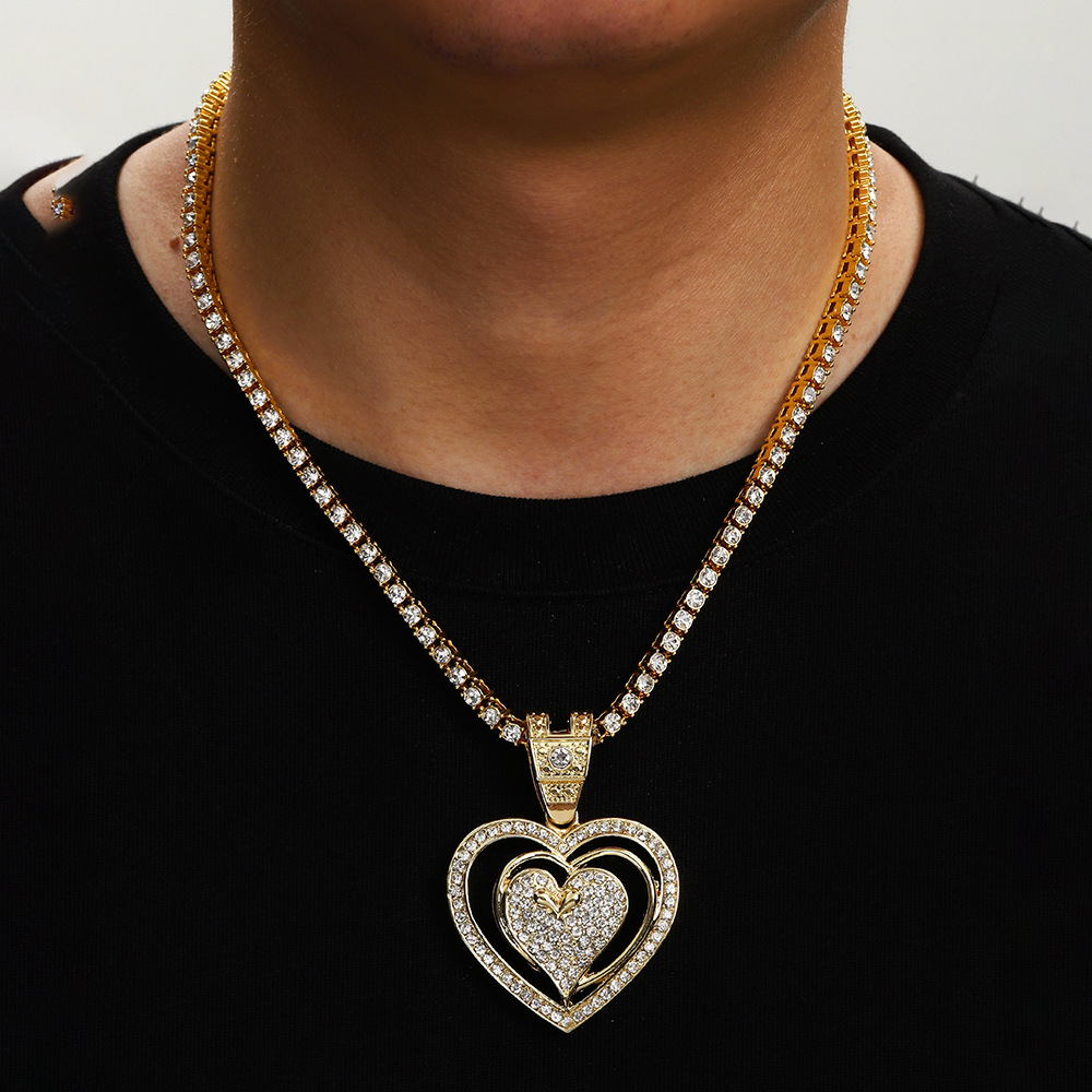 Transfronterizos nuevos personalidades calientes en el amor collar cubano parejas europeas y estadounidenses fabricantes de collares hip-hop de lujo al por mayor
