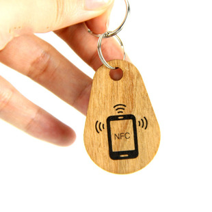�S��ֱ�Nľ�^IC��NFCľ�|耳׿�NFC Wood Keyfob NFCоƬľ������