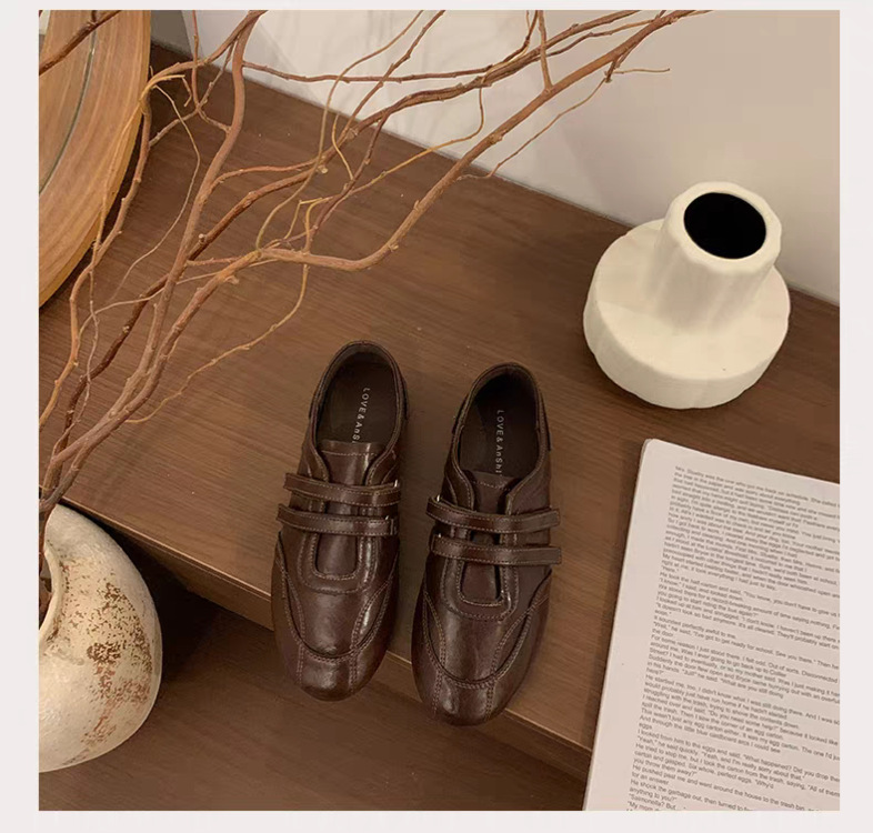 Vintage Velcro cabeza redonda zapato plano para mujeres primavera 2026 nuevo estilo casual de moda versátil zapatos Lefour para mujeres