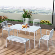户外桌椅套装组合休闲庭院室外现代简约露台茶桌防水防晒铁艺桌椅