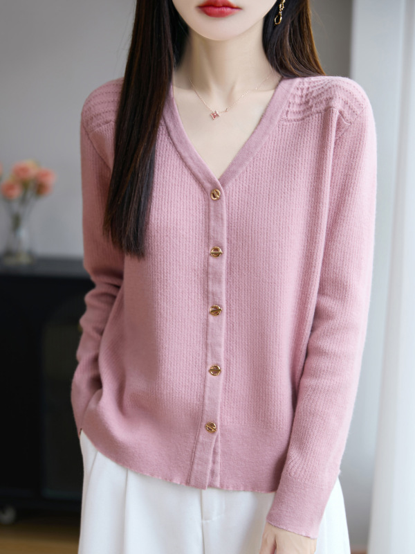 轻奢针织开衫女气质高级感纽扣毛衣外套早秋V领叠穿长袖百搭上衣|undefined