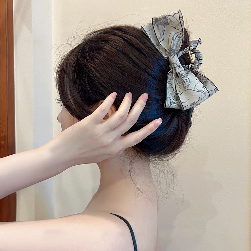 Mori style fabric bow grip clip women's new large elegant shark clip high-end head clip accessories