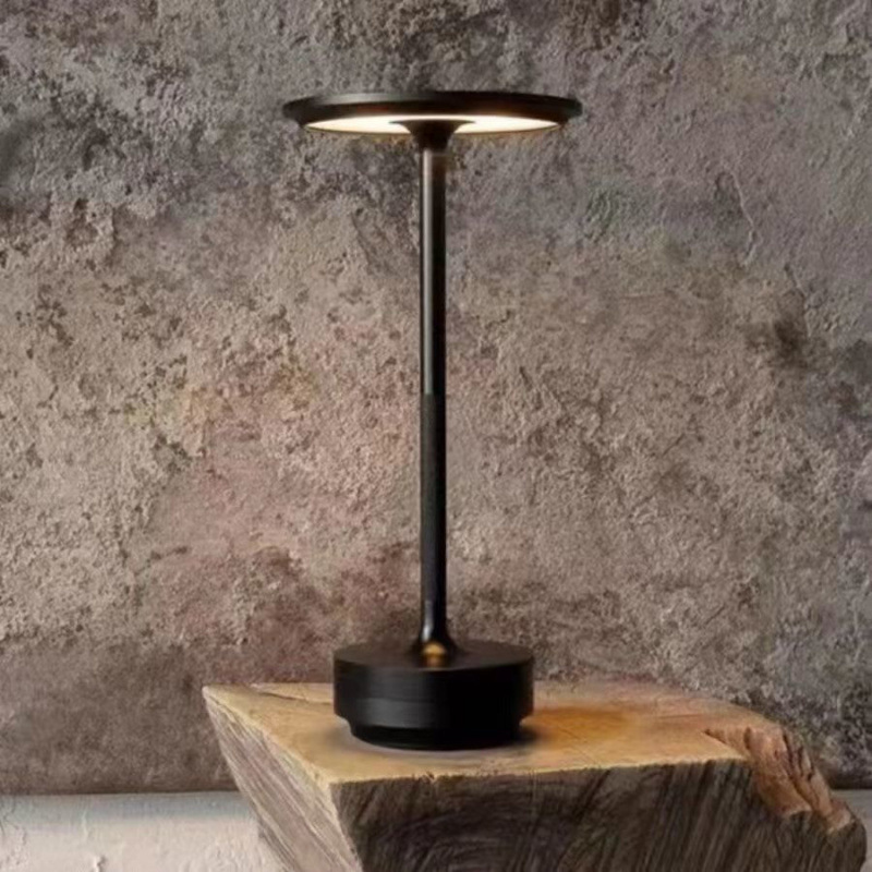 Luz inalámbrica de lujo inalámbrica de cabezal de cama de carga de luz de mesa de bar de dormitorio de comedor lámpara de cabezal de cama lámpara de mesa retro lámpara de noche