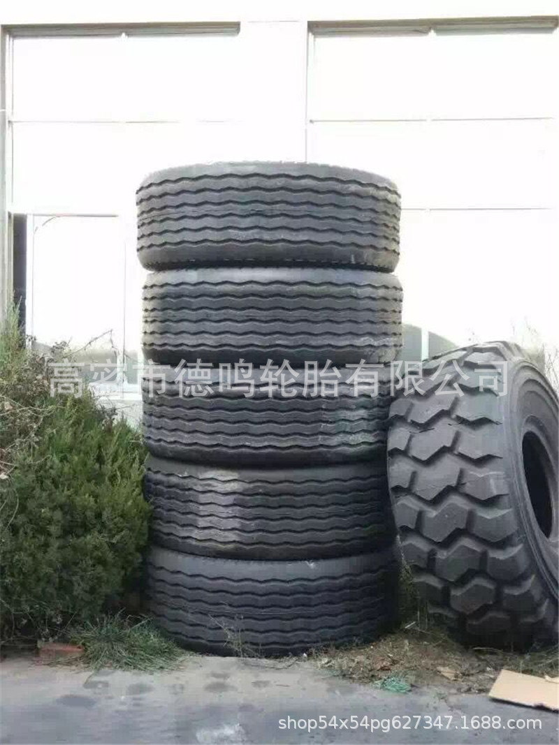 Suministro de fábrica maquinaria de construcción neumático 21.00-25 desierto neumático 2100-25 nuevo