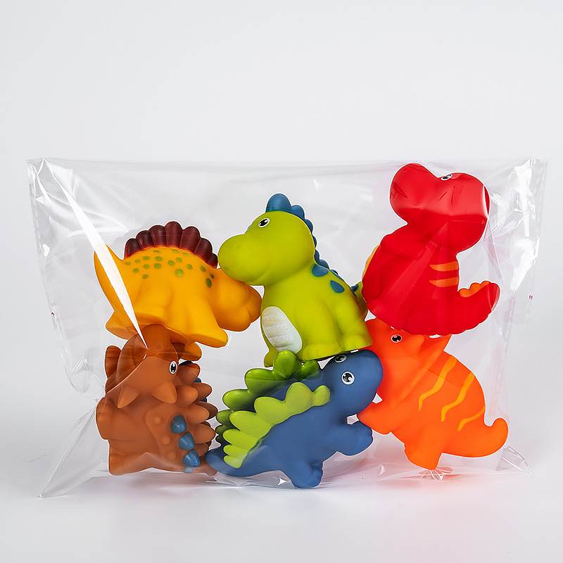 Juegos de agua de venta cruzada de dibujos animados pequeños dinosaurios set animal lindo pellizco pellizco llamó adornos juguetes de baño de pellizco pellizco