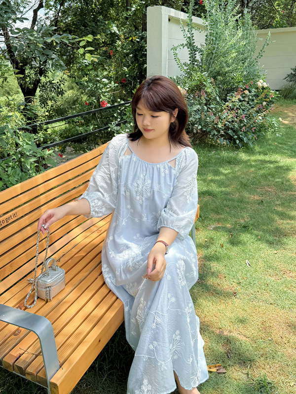 ダブルデイ 2025 夏の新作ドレスファットシスター大きいサイズ 100kg デザイン刺繍ドレス 8957|undefined