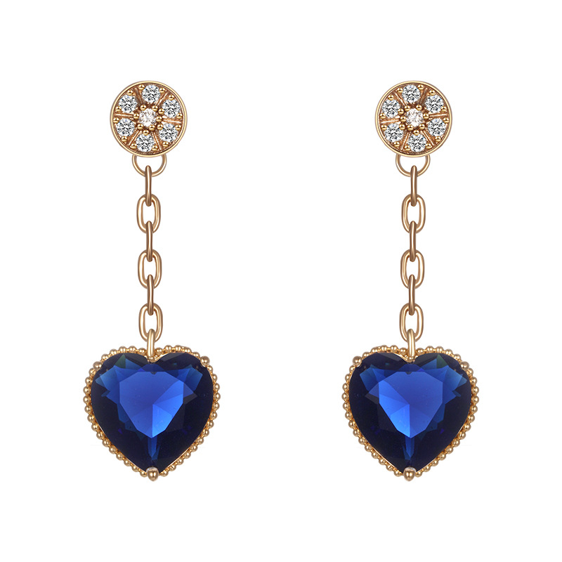 Xuping serie de aretes de amor de aleación de diamante en forma de corazón aretes de otoño y invierno estilo de diseño ligero lujoso pernos de orejas mujeres
