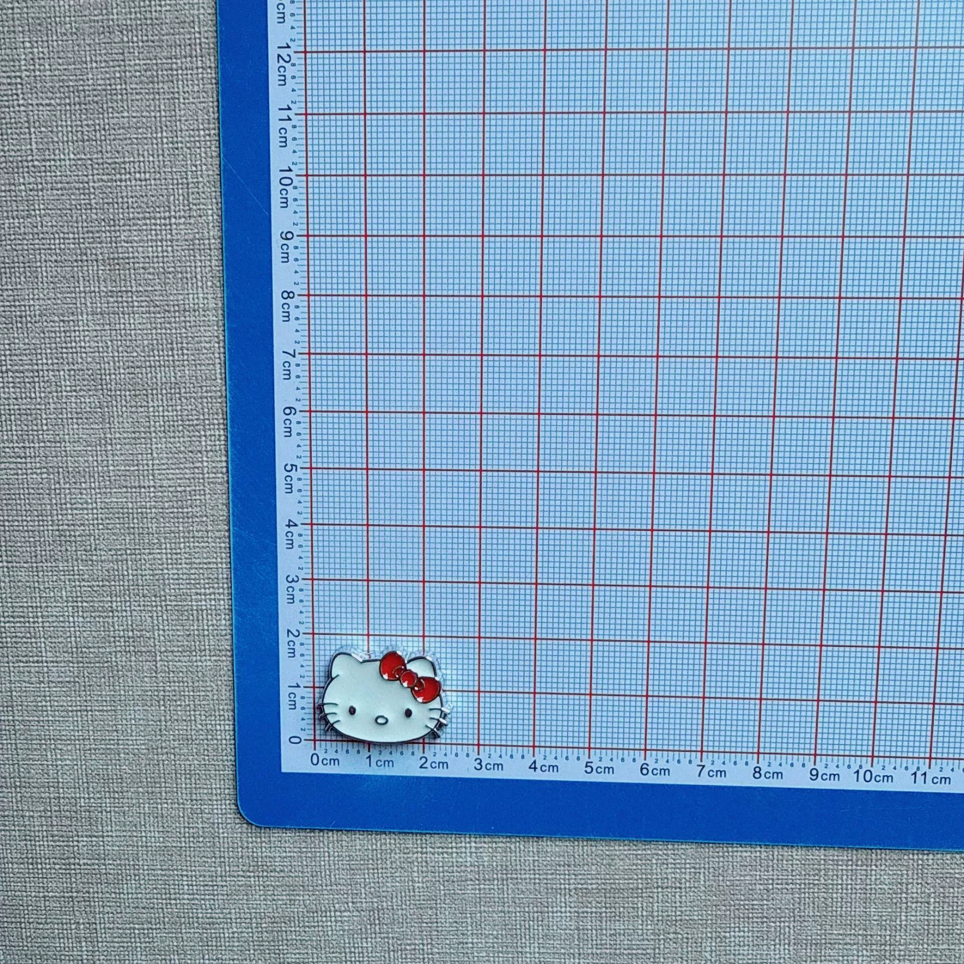 Новый серебристый край котёнок голова diy заколка для волос чехол для телефона дырка обувь цветы украшения материал аксессуары оптом