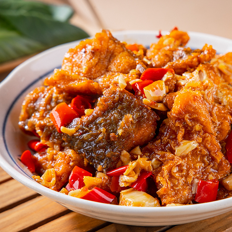 매콤한 생선 조각 200g