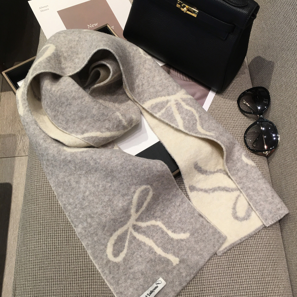 蝴蝶结2025冬季限定款保暖围巾卡通针织毛线含羊毛混纺围脖韩版