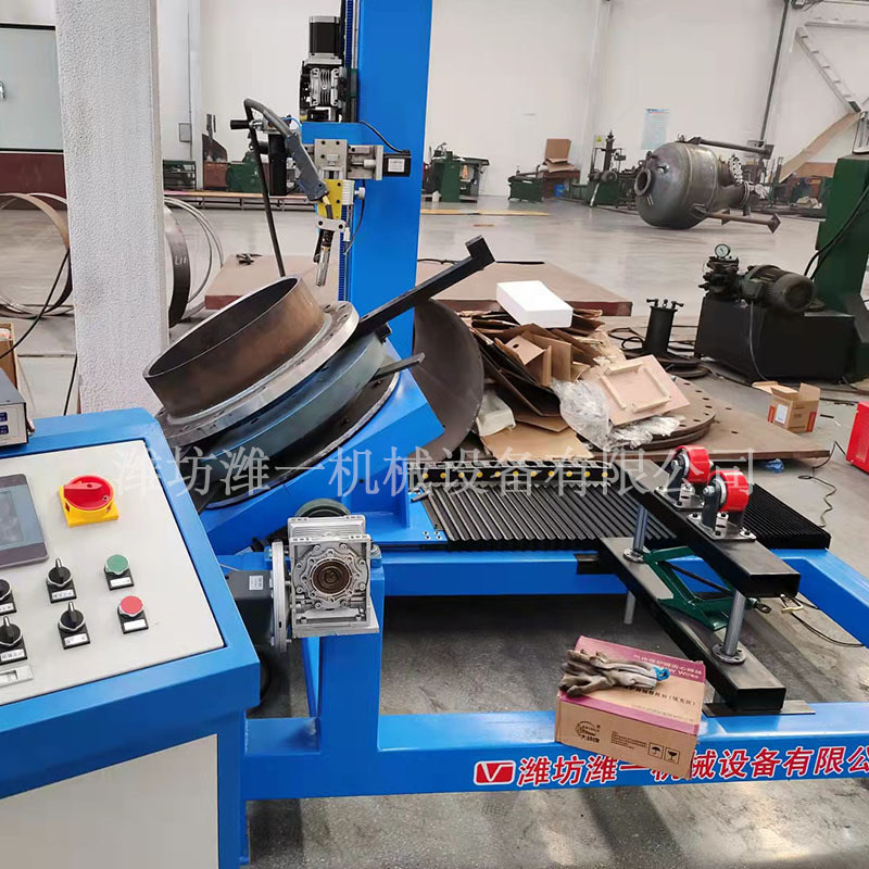 山东管法兰自动焊接专机  氩弧焊二保焊环缝焊接设备优惠