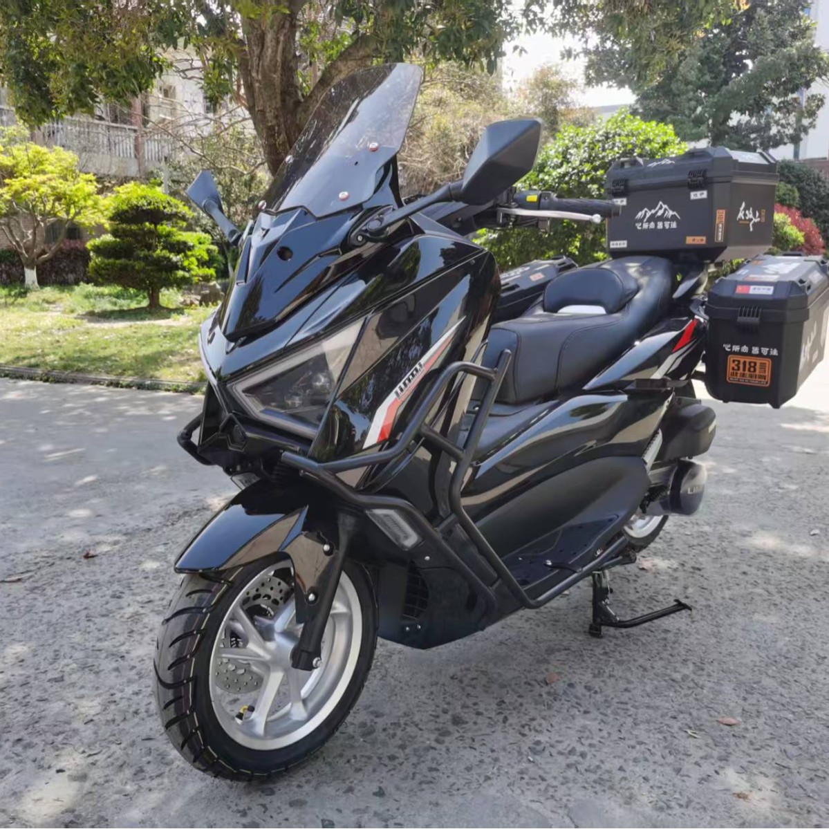 Factory Direct Sales of Small Ninja High-Speed Electric Motorcycles, Heavy-Duty Motorcycles, High-Power Efi Motorcycles, and Ground-Level Racing Bikes