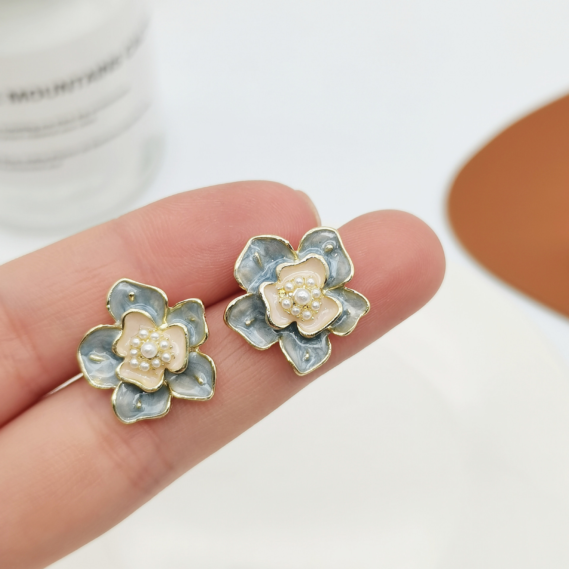 Simple Style Heart Shape Flower Resin Inlay Artificial Pearls Rhinestones Drop Earrings 1 Pair display picture 16