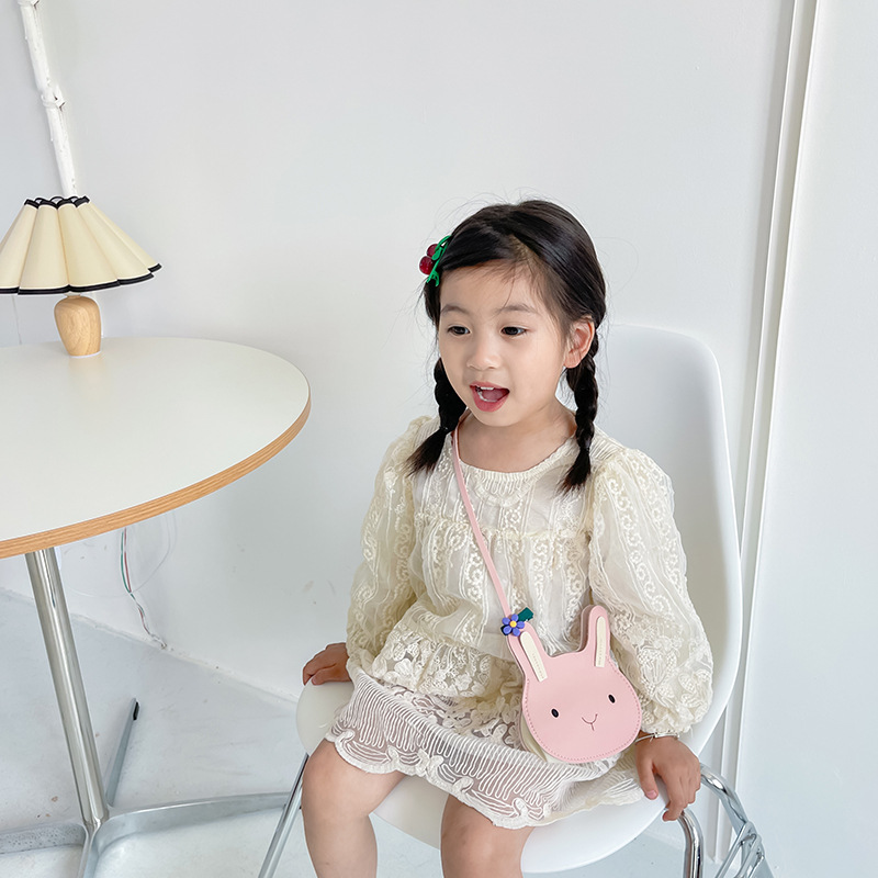 Bolso para niños femenino 2022 nuevo estilo occidental bolsa de mensajero pequeña princesa niña pequeña bolsa de hombro lindo monedero