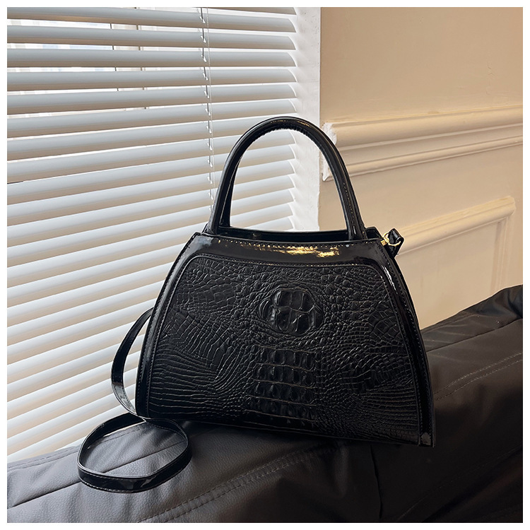 2023 Bolsos transfronterizos europeos y americanos Moda femenina Patrón de cocodrilo Bolsa de concha Bolso de madre de un solo hombro retro clásico Comercio exterior