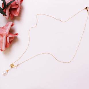 Single Freshwater Pearl Pendant Fashion Diamond Girl Necklace Fashion Temperament Clavicle Chain Gift Wholesale