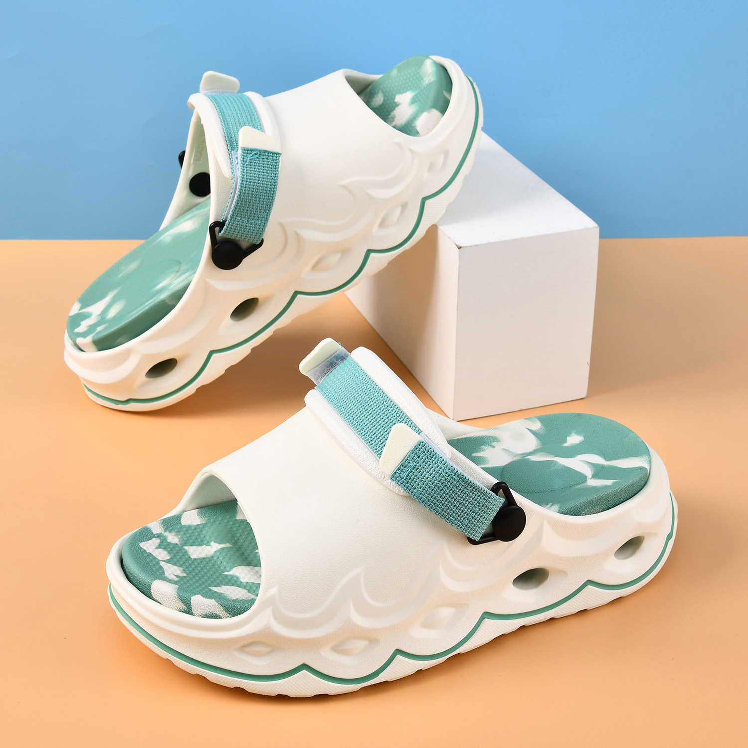 Zapatillas casuales hombres perezosos de un pie pareja de verano nueva sensación de pisar mierda antideslizante y desodorante suela suave desgaste desgaste